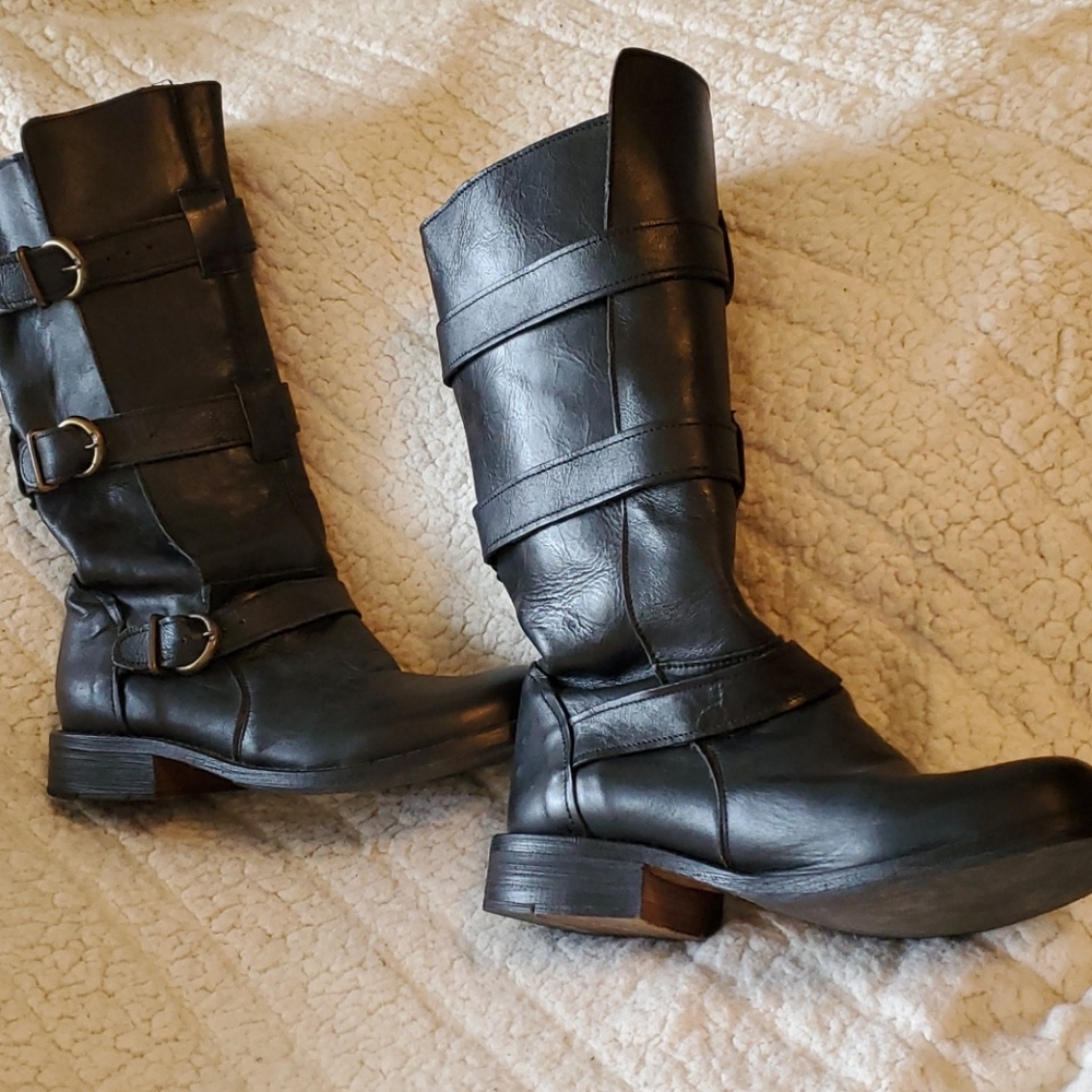 Steve Madden Boots - Picture 9 of 14